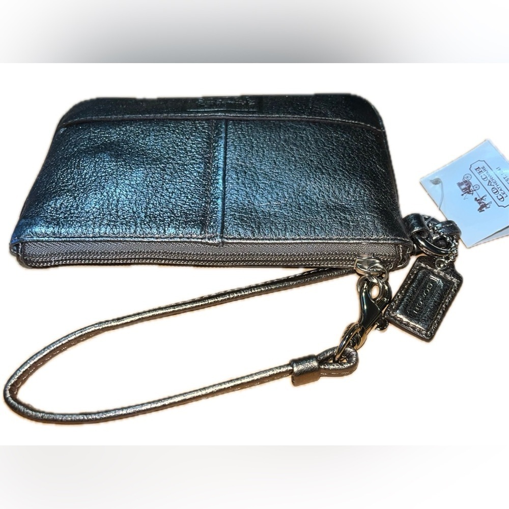 COACH Metallic Leather Small Wristlet NWT - Picture 12 of 13